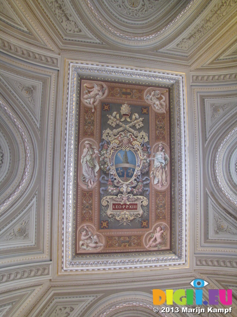 SX31842 Ceiling painting in the Vatican Museum